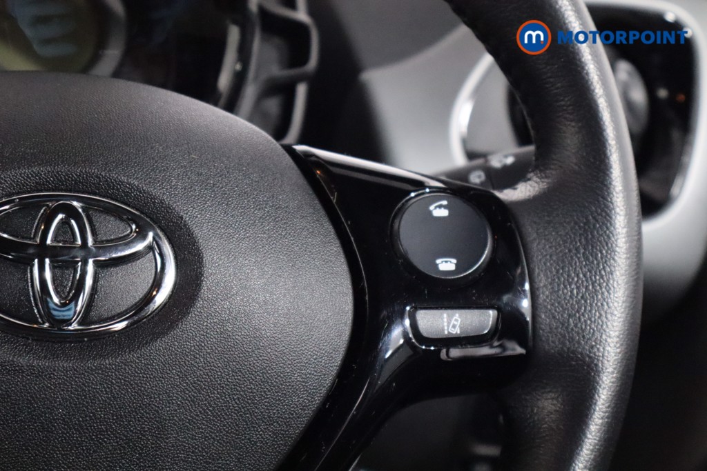 Toyota Aygo X-Trend Manual Petrol Hatchback - Stock Number (1616756) - 8th supplementary image