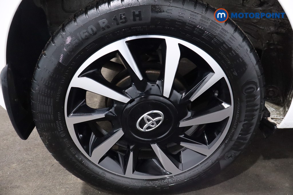 Toyota Aygo X-Trend Manual Petrol Hatchback - Stock Number (1616756) - 9th supplementary image