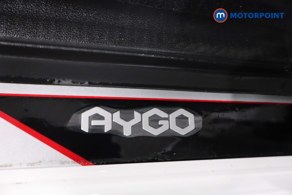 Toyota Aygo X-Trend Manual Petrol Hatchback - Stock Number (1616756) - 23rd supplementary image