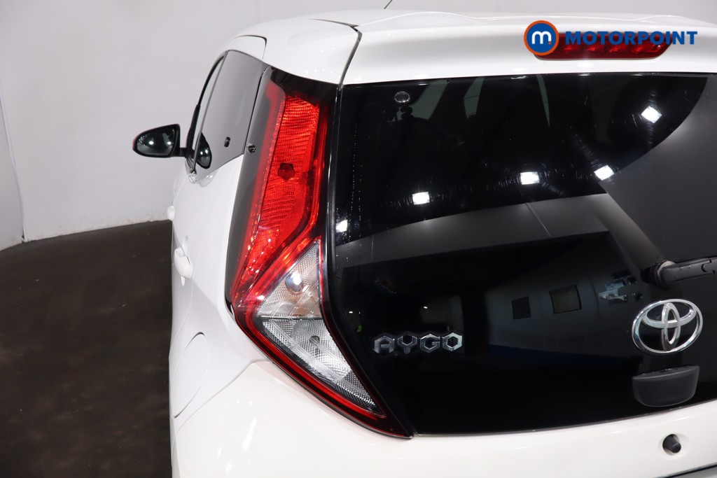 Toyota Aygo X-Trend Manual Petrol Hatchback - Stock Number (1616756) - 34th supplementary image