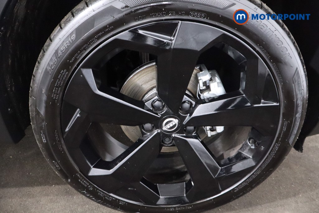 Nissan Juke Tekna Automatic Petrol-Electric Hybrid SUV - Stock Number (1616935) - 10th supplementary image