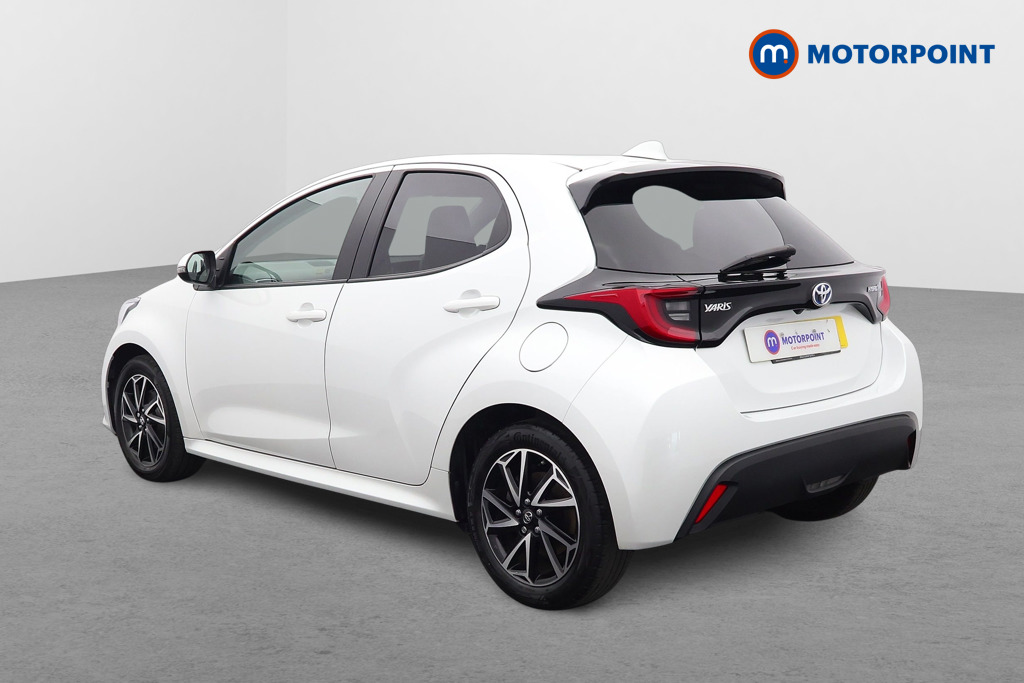 Toyota Yaris Design Automatic Petrol-Electric Hybrid Hatchback - Stock Number (1568481) - Passenger side rear corner