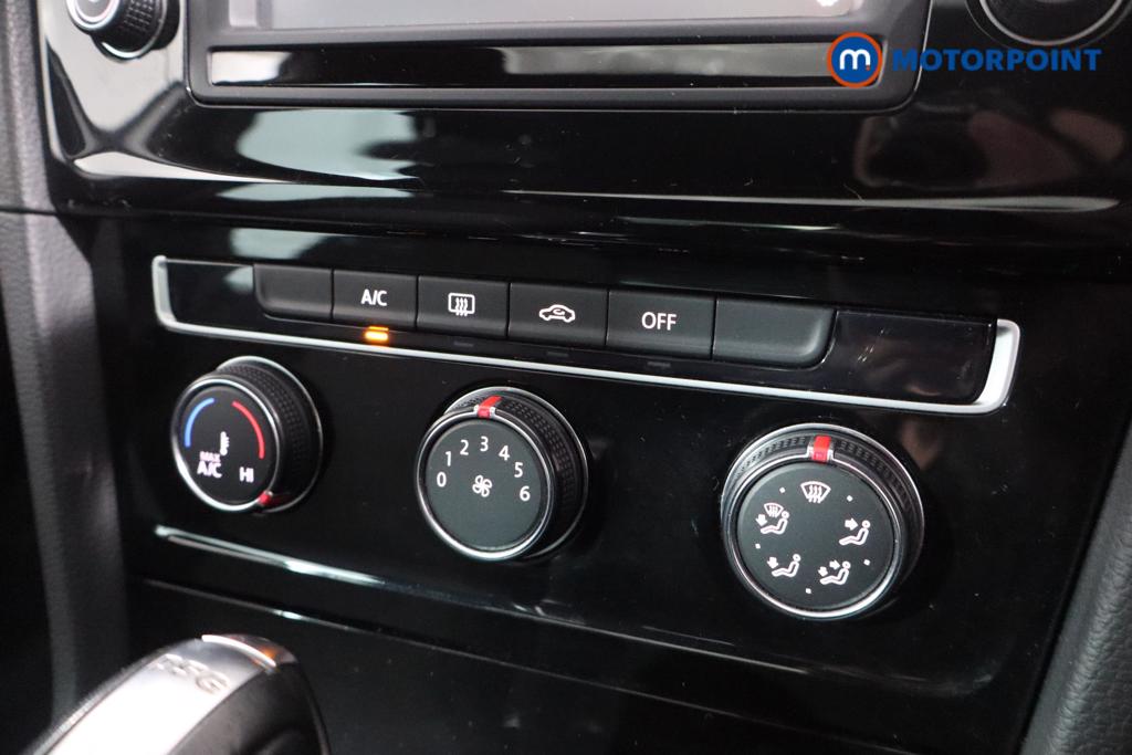 Volkswagen Golf R-Line Edition Automatic Diesel Hatchback - Stock Number (1583474) - 4th supplementary image