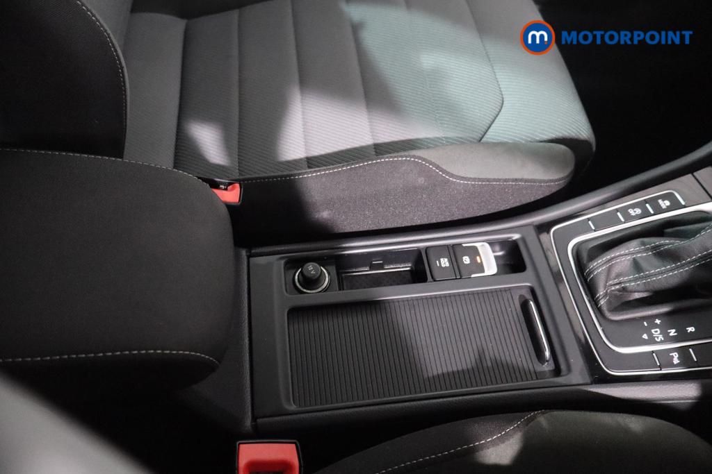 Volkswagen Golf R-Line Edition Automatic Diesel Hatchback - Stock Number (1583474) - 8th supplementary image