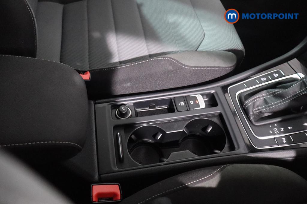 Volkswagen Golf R-Line Edition Automatic Diesel Hatchback - Stock Number (1583474) - 9th supplementary image