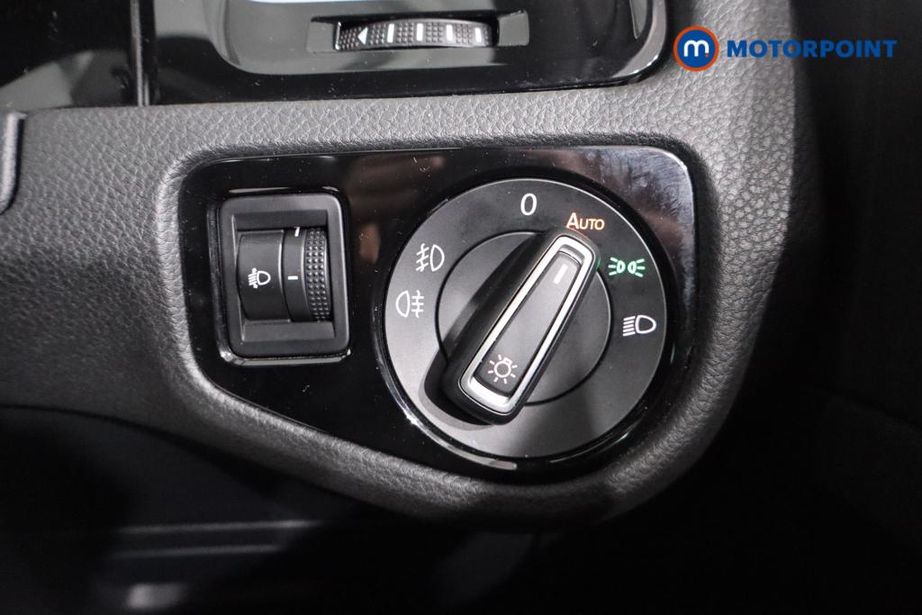 Volkswagen Golf R-Line Edition Automatic Diesel Hatchback - Stock Number (1583474) - 16th supplementary image