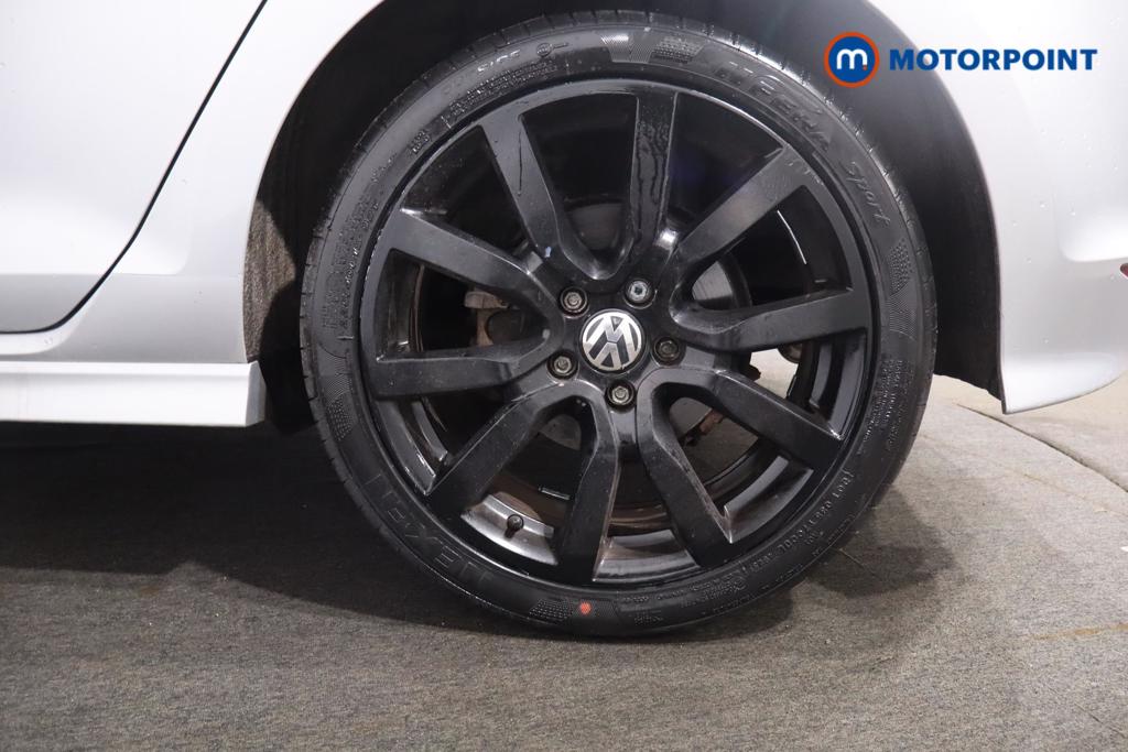 Volkswagen Golf R-Line Edition Automatic Diesel Hatchback - Stock Number (1583474) - 23rd supplementary image