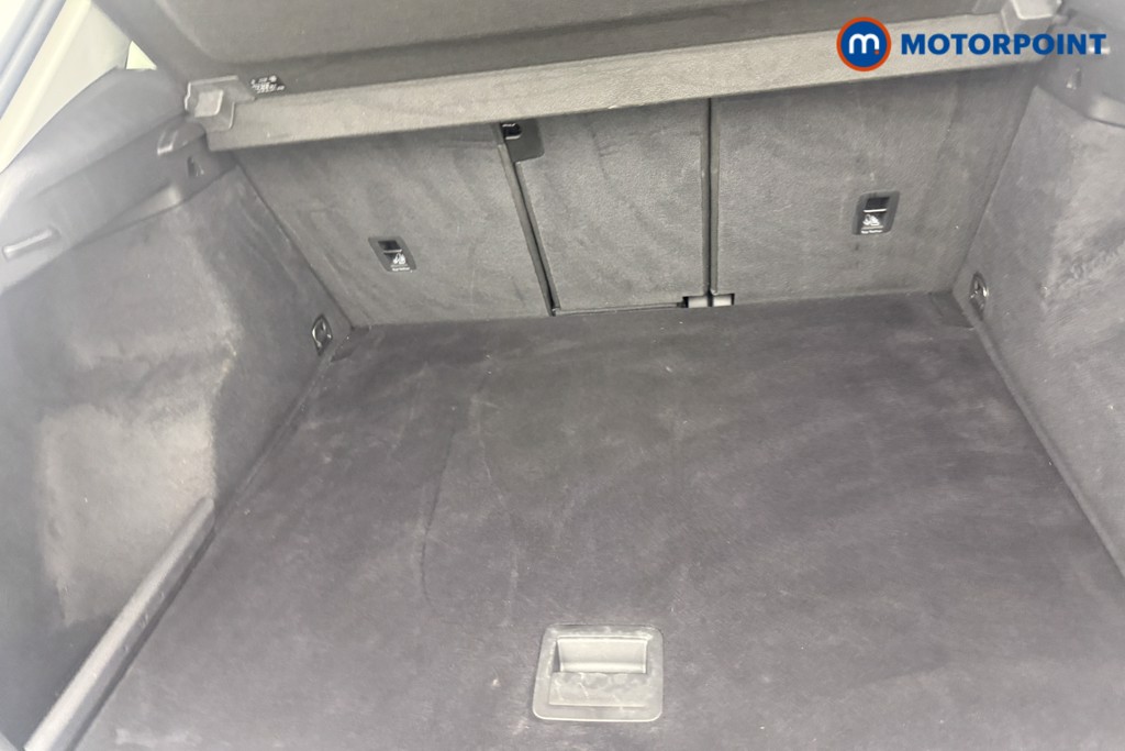 Audi Q3 Technik Manual Petrol SUV - Stock Number (1596923) - 2nd supplementary image