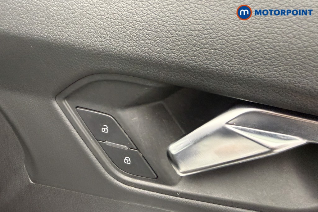 Audi Q3 Technik Manual Petrol SUV - Stock Number (1596923) - 11th supplementary image