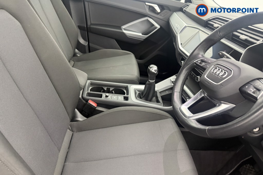 Audi Q3 Technik Manual Petrol SUV - Stock Number (1596923) - 14th supplementary image