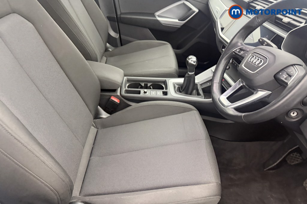 Audi Q3 Technik Manual Petrol SUV - Stock Number (1596923) - 15th supplementary image