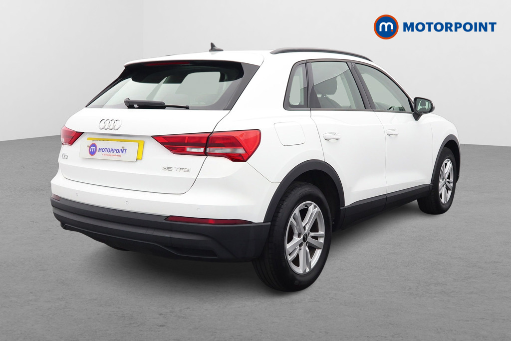 Audi Q3 Technik Manual Petrol SUV - Stock Number (1596923) - Drivers side rear corner