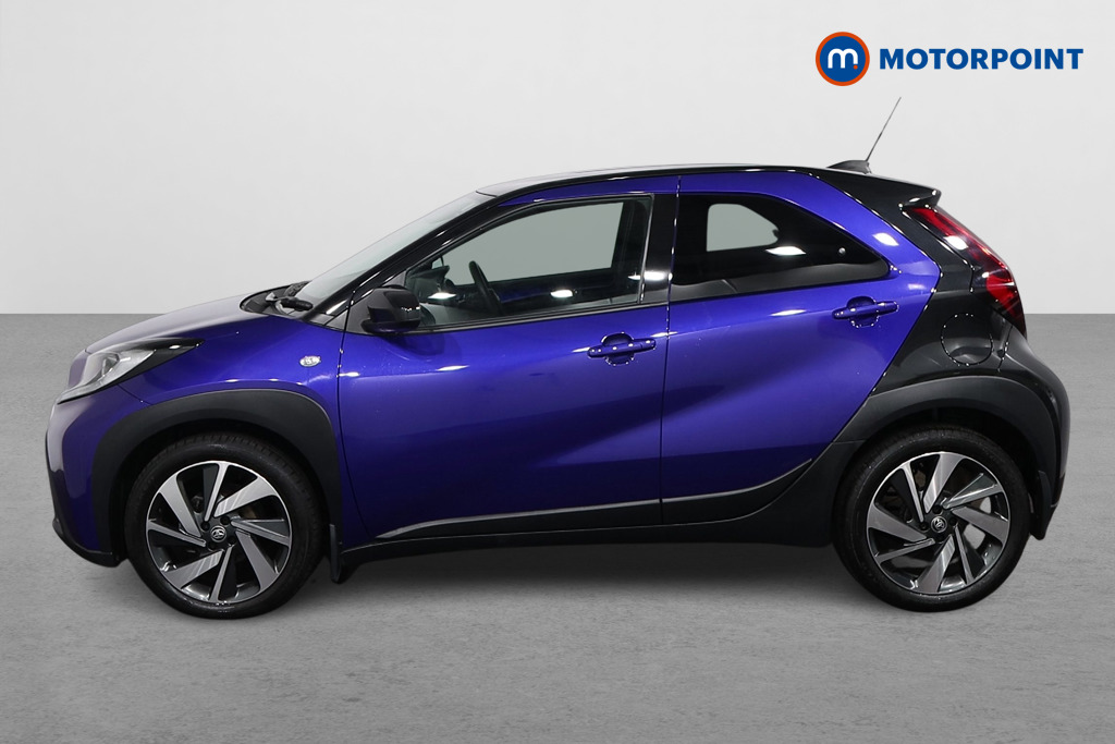 Toyota Aygo X Edge Manual Petrol Hatchback - Stock Number (1597679) - Passenger side