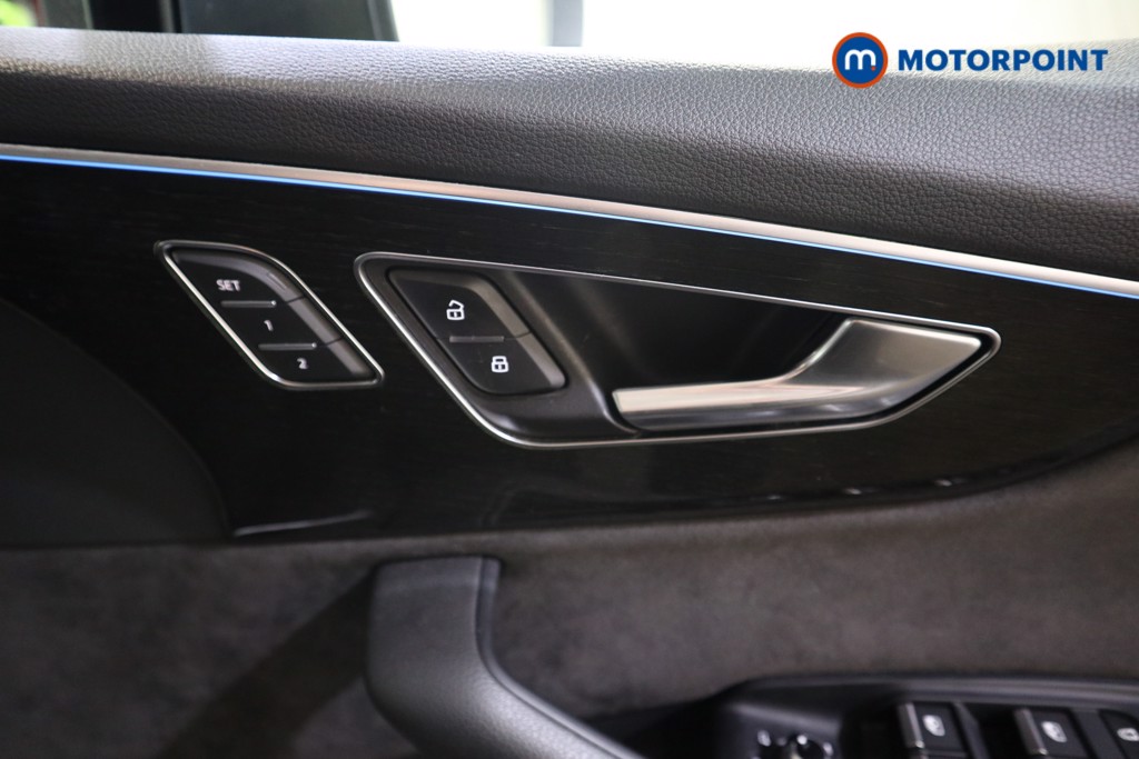 Audi Q7 Black Edition Automatic Petrol Plug-In Hybrid SUV - Stock Number (1598028) - 14th supplementary image