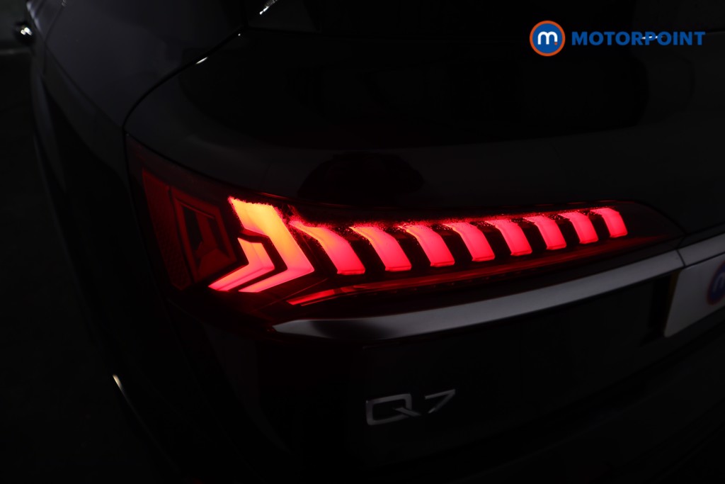 Audi Q7 Black Edition Automatic Petrol Plug-In Hybrid SUV - Stock Number (1598028) - 34th supplementary image