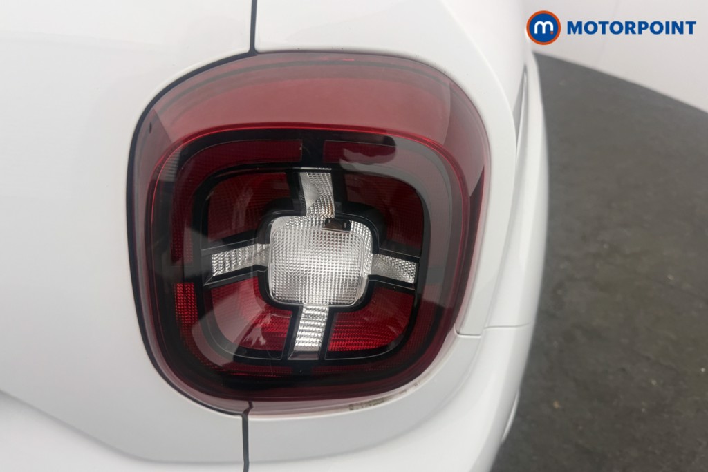 Dacia Duster Comfort Manual Petrol SUV - Stock Number (1598575) - 4th supplementary image