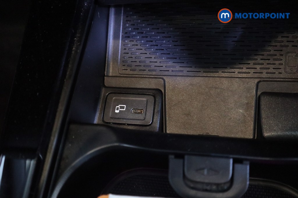 Mercedes-Benz CLA Amg Line Automatic Petrol Estate - Stock Number (1599565) - 9th supplementary image