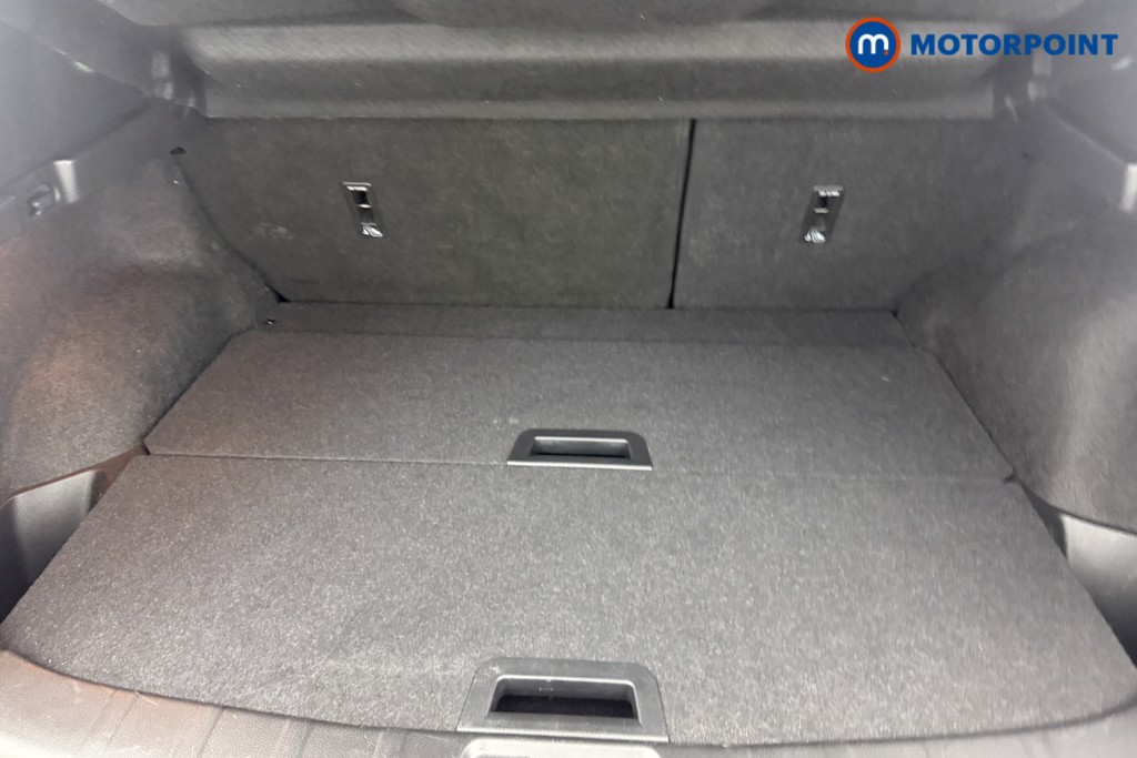 Nissan Qashqai Tekna Manual Petrol SUV - Stock Number (1601720) - 3rd supplementary image