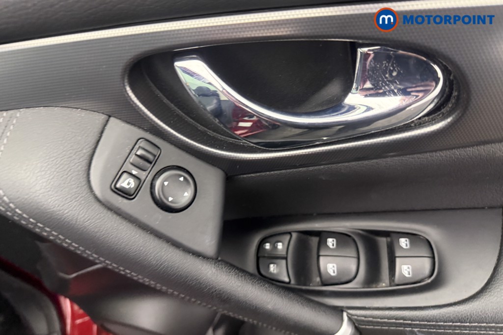 Nissan Qashqai Tekna Manual Petrol SUV - Stock Number (1601720) - 12th supplementary image