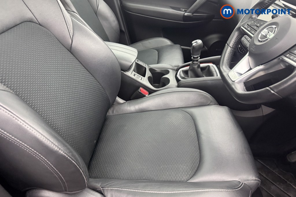 Nissan Qashqai Tekna Manual Petrol SUV - Stock Number (1601720) - 13th supplementary image