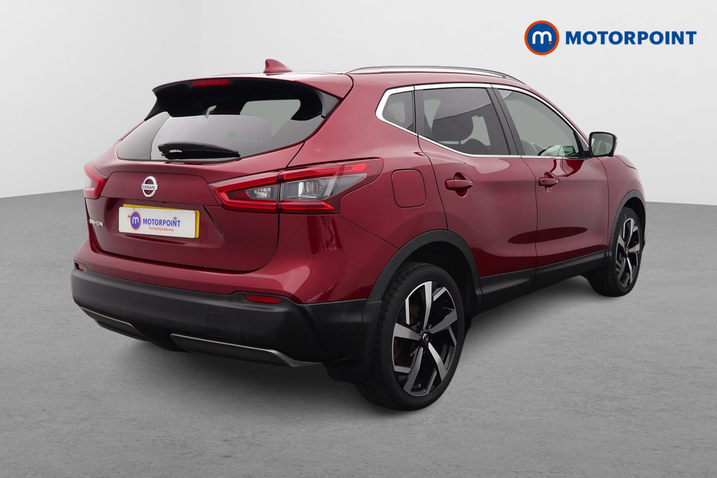 Nissan Qashqai Tekna Manual Petrol SUV - Stock Number (1601720) - Drivers side rear corner