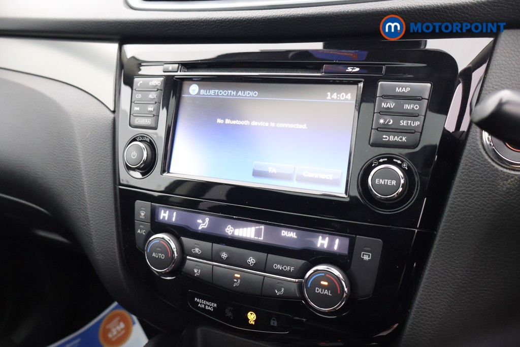 Nissan Qashqai N-Connecta Manual Diesel SUV - Stock Number (1605457) - 5th supplementary image