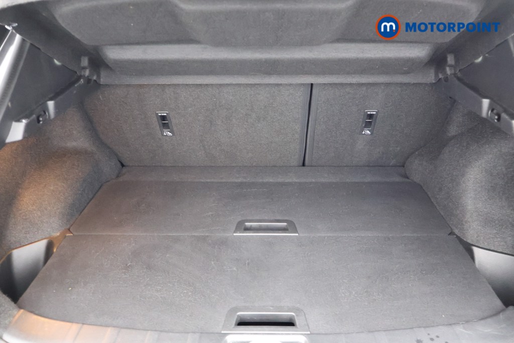 Nissan Qashqai N-Connecta Manual Diesel SUV - Stock Number (1605457) - 13th supplementary image