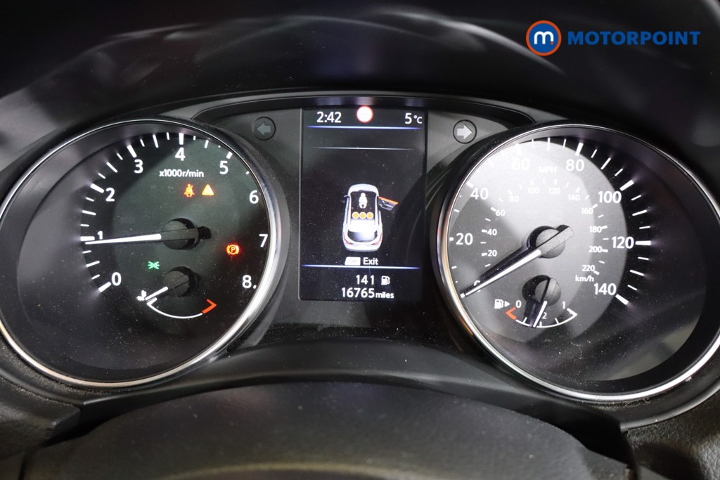 Nissan Qashqai N-Connecta Manual Petrol SUV - Stock Number (1607066) - 2nd supplementary image