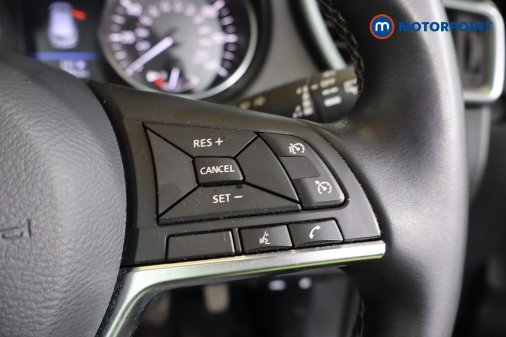 Nissan Qashqai N-Connecta Manual Petrol SUV - Stock Number (1607066) - 14th supplementary image