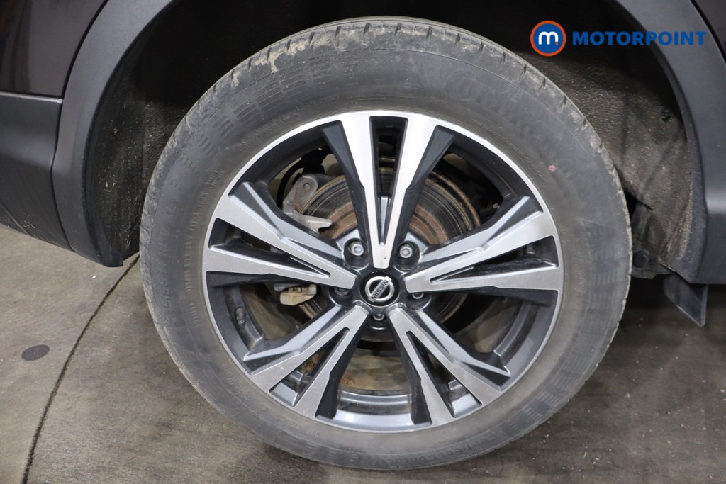 Nissan Qashqai N-Connecta Manual Petrol SUV - Stock Number (1607066) - 25th supplementary image