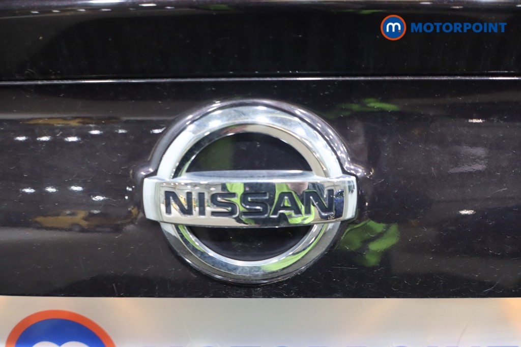 Nissan Qashqai N-Connecta Manual Petrol SUV - Stock Number (1607066) - 32nd supplementary image