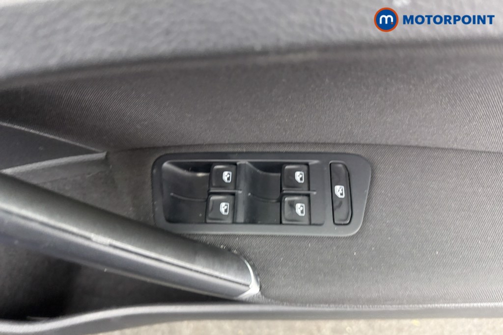 Volkswagen Golf Match Edition Manual Petrol Hatchback - Stock Number (1607595) - 3rd supplementary image