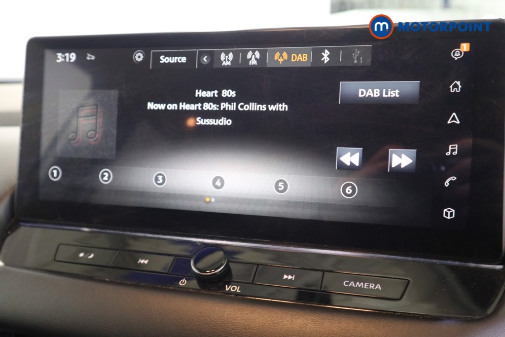 Nissan Qashqai N-Connecta Manual Petrol SUV - Stock Number (1608471) - 2nd supplementary image