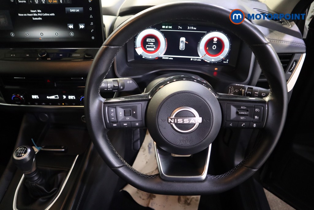 Nissan Qashqai N-Connecta Manual Petrol SUV - Stock Number (1608471) - 3rd supplementary image