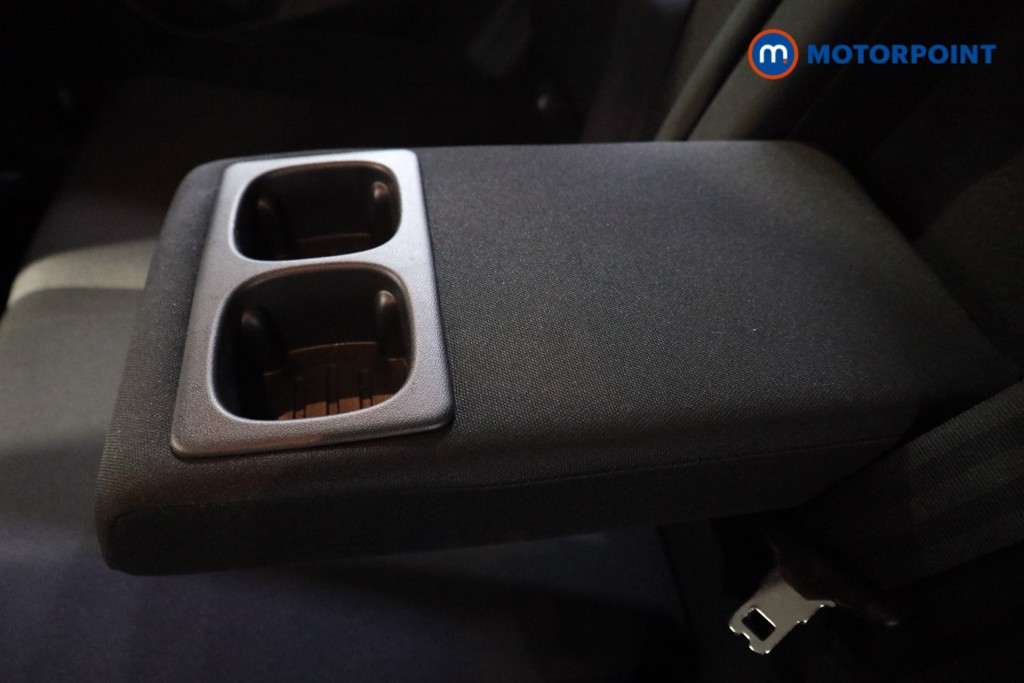 Nissan Qashqai N-Connecta Manual Petrol SUV - Stock Number (1608471) - 16th supplementary image