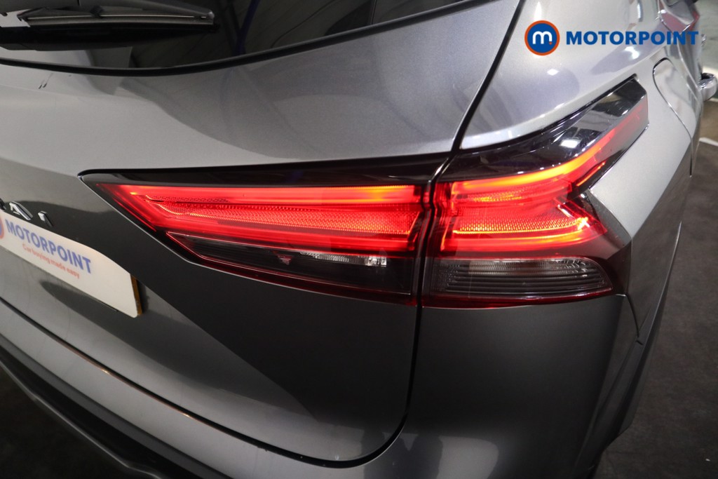 Nissan Qashqai N-Connecta Manual Petrol SUV - Stock Number (1608471) - 27th supplementary image