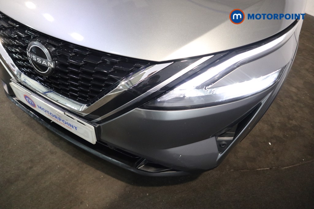 Nissan Qashqai N-Connecta Manual Petrol SUV - Stock Number (1608471) - 36th supplementary image