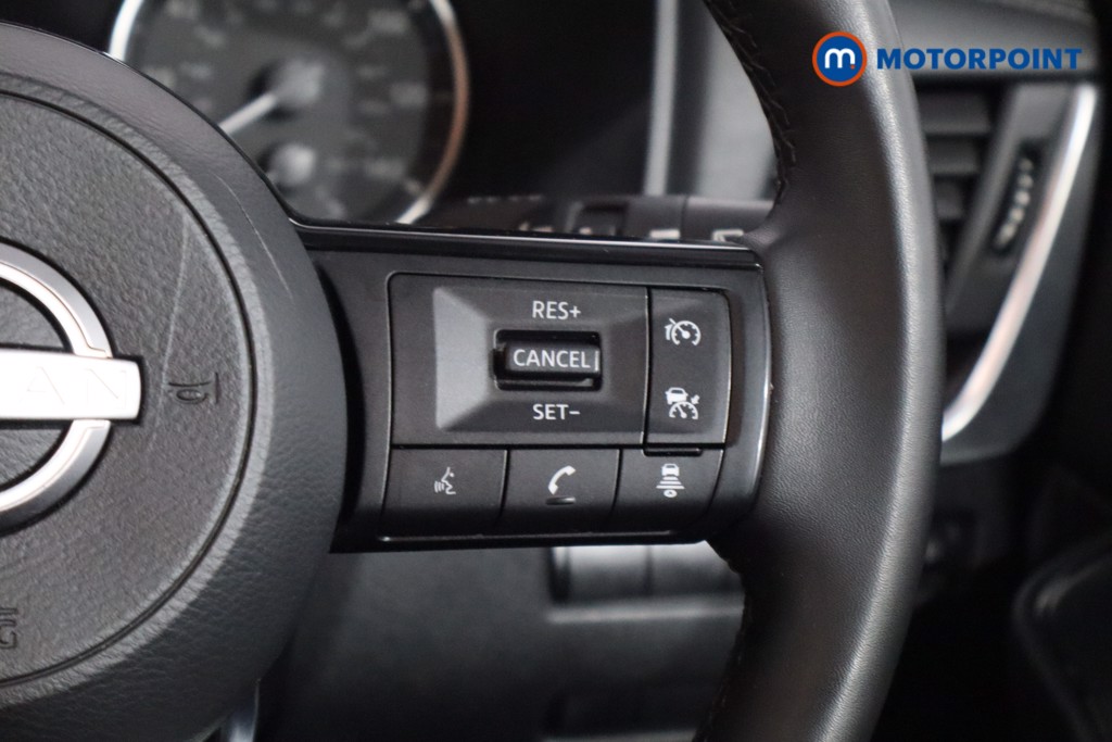 Nissan Qashqai Acenta Premium Manual Petrol SUV - Stock Number (1608501) - 8th supplementary image