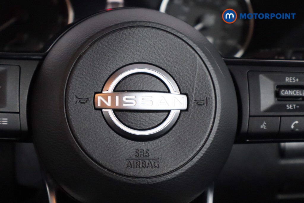 Nissan Qashqai Acenta Premium Manual Petrol SUV - Stock Number (1608501) - 18th supplementary image