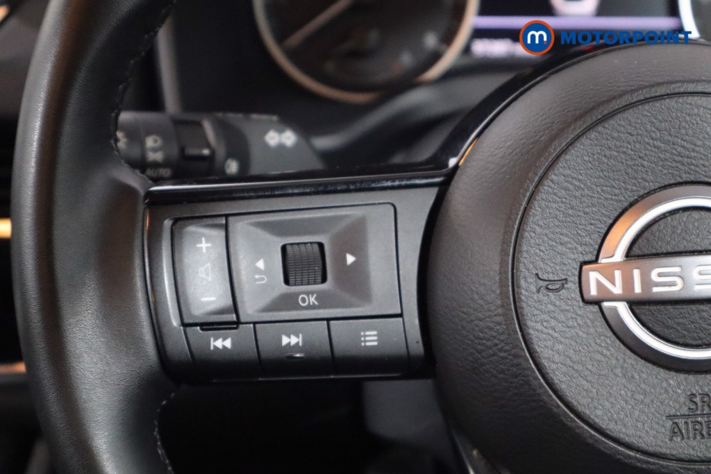 Nissan Qashqai Acenta Premium Manual Petrol SUV - Stock Number (1608503) - 7th supplementary image