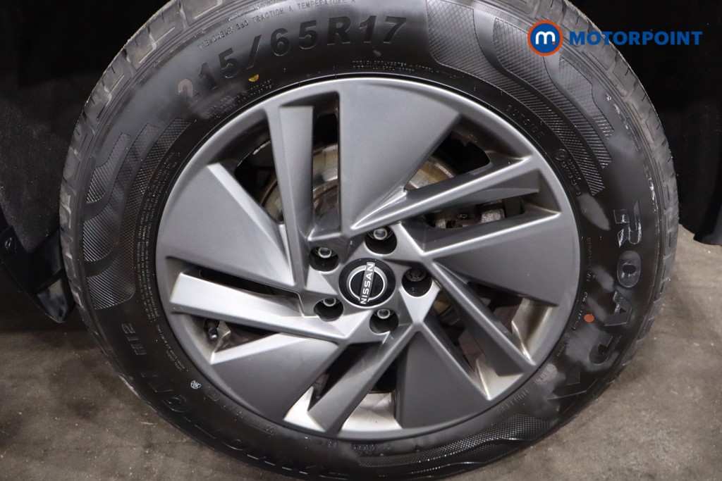 Nissan Qashqai Acenta Premium Manual Petrol SUV - Stock Number (1608503) - 12th supplementary image