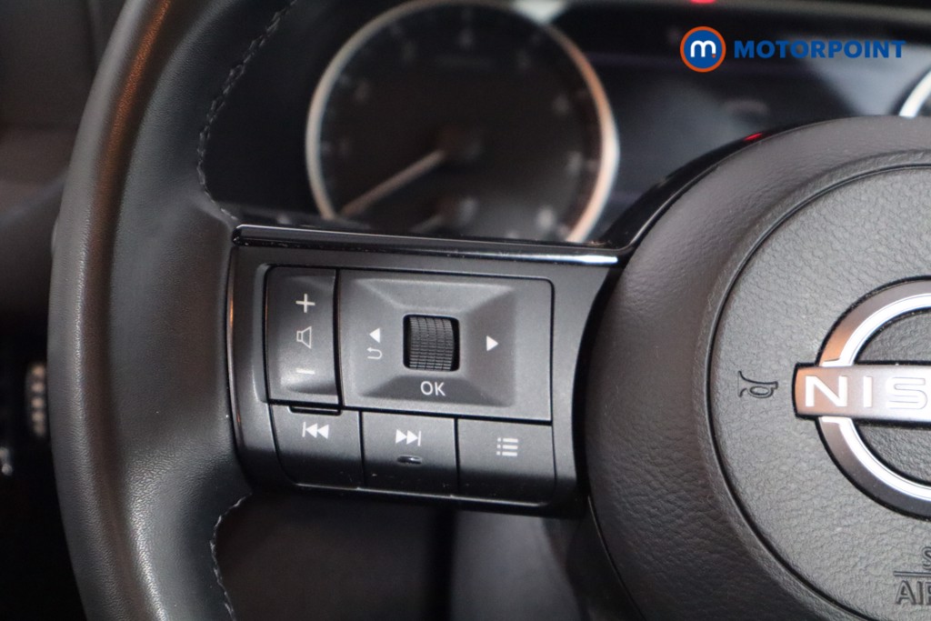 Nissan Qashqai Acenta Premium Manual Petrol SUV - Stock Number (1608509) - 7th supplementary image