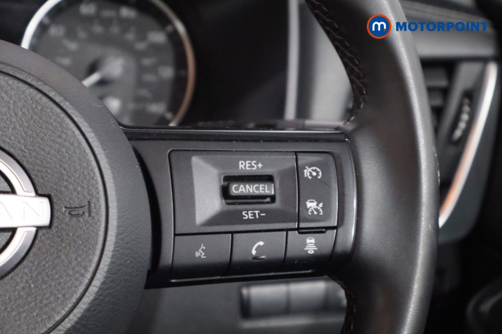 Nissan Qashqai Acenta Premium Manual Petrol SUV - Stock Number (1608509) - 8th supplementary image