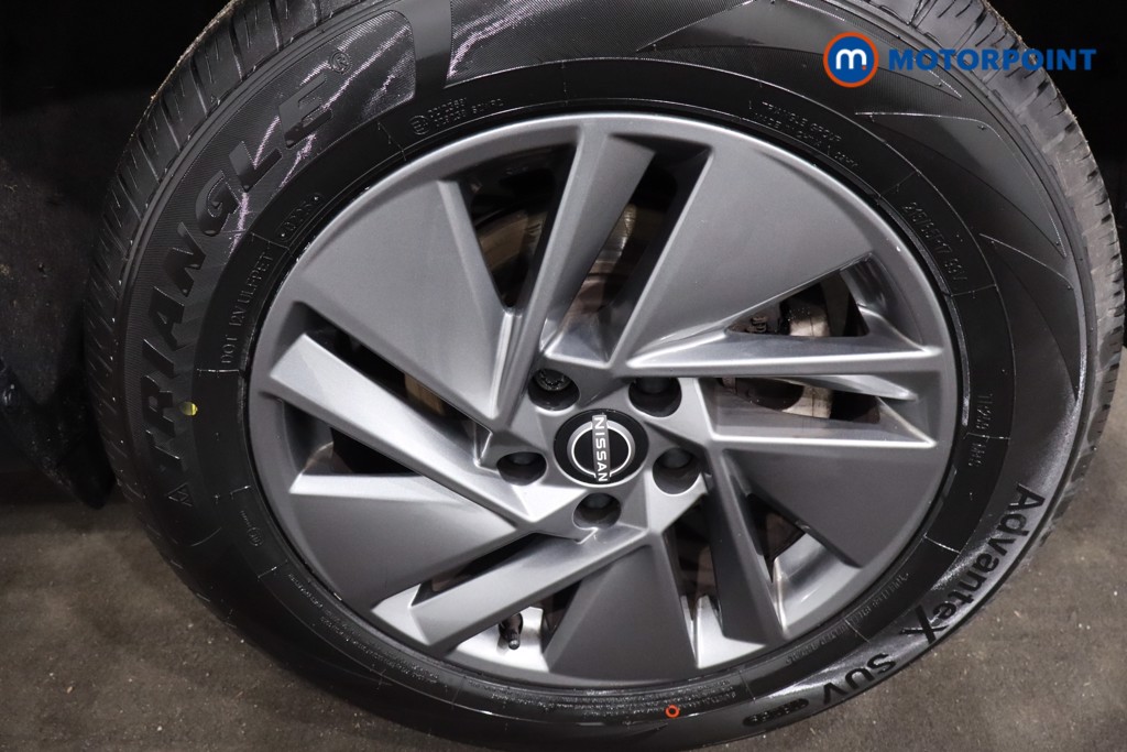 Nissan Qashqai Acenta Premium Manual Petrol SUV - Stock Number (1608509) - 12th supplementary image