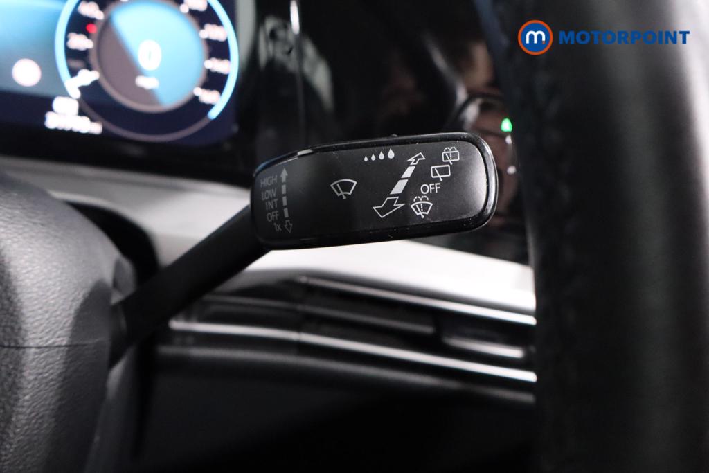 Volkswagen Golf Life Manual Petrol Hatchback - Stock Number (1608972) - 14th supplementary image