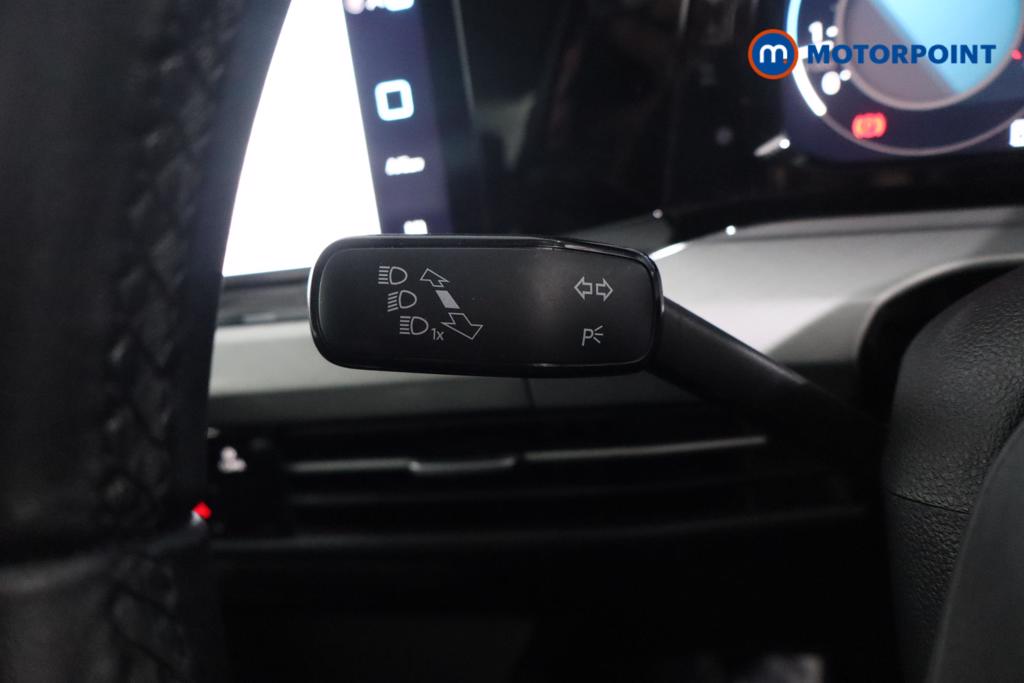 Volkswagen Golf Life Manual Petrol Hatchback - Stock Number (1608972) - 15th supplementary image