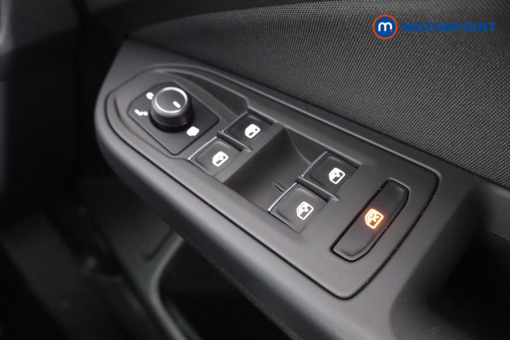 Volkswagen Golf Life Manual Petrol Hatchback - Stock Number (1608972) - 16th supplementary image