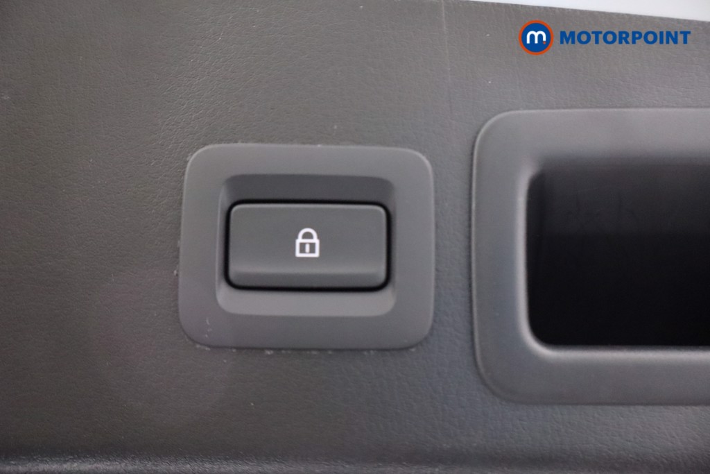 Mazda 3 Homura Automatic Petrol Hatchback - Stock Number (1609050) - 37th supplementary image