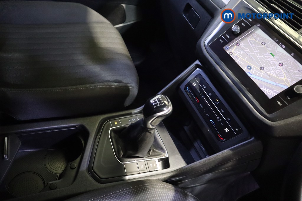 Volkswagen Tiguan Allspace Life Manual Petrol SUV - Stock Number (1609429) - 7th supplementary image