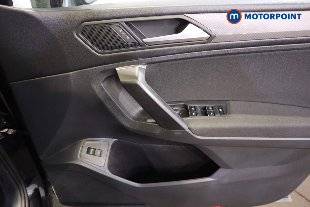 Volkswagen Tiguan Allspace Life Manual Petrol SUV - Stock Number (1609429) - 9th supplementary image